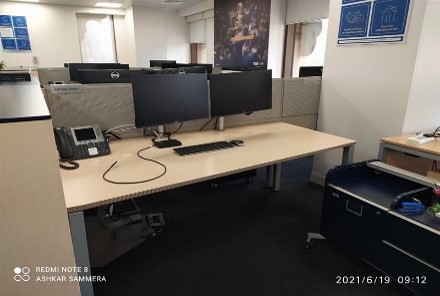 Desk (180x80cm)