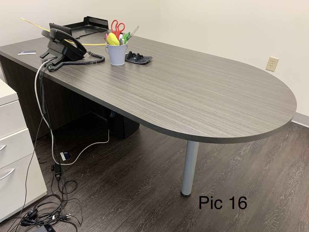Small end desk