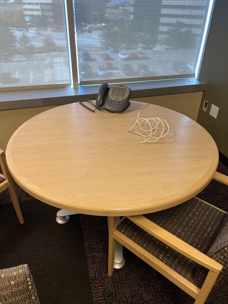 Maple conference Table Round