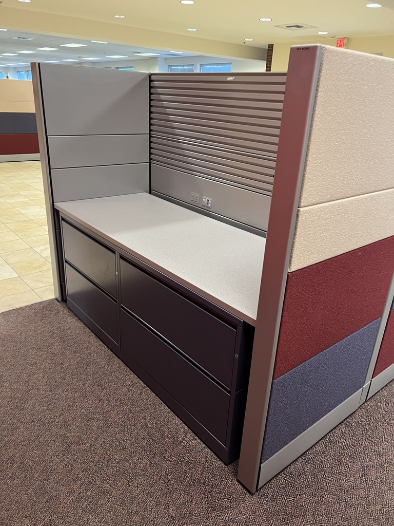WORKSTATION