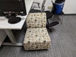 [#B12-83] Chair, Lounge, Cream, 30&quot; x 38&quot; x 24&quot;