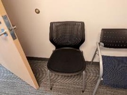 [#B8-139] Chair, Guest, Black/Red, 20&quot; x 20&quot; x 32&quot; *photo representation*