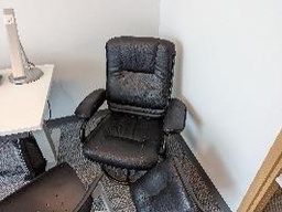 [#B12-160] Chair, Lounge, Black, 32&quot; x 28&quot; x 35&quot;