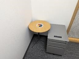 [#C11-256] Side Table, Wood Top, 20&quot; x 20&quot; x 24.5&quot;