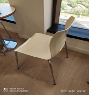 [#B4-126] White Café Chair