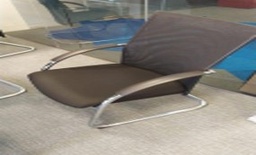 [#B8-141] Black Guest Chair