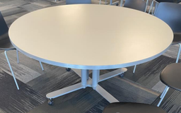[#C5-3] Versteel Brattice Table 60&quot; Round