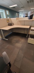 [#E1-41] Height Adjustable Table (58 X 70)