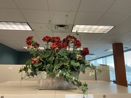 [#J5-118] Artifical Red Flower Bouquet