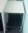[#C11-32] Side table, on wheels | Mesa auxiliar, con ruedas