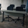 [#E3-50] White desk with power outlets | Escritorio blanco con tomas de corriente