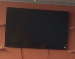 [#H16-241] TV, 55&quot;, and stand | TV, 55&quot;, y soporte