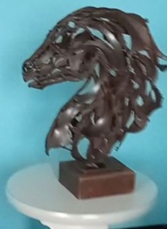 [#J7-287] Sculpture, &quot;Gogy Farias-Homenaje a Diego&quot;  | Escultura, &quot;Gogy Farias-Homenaje a Diego&quot;